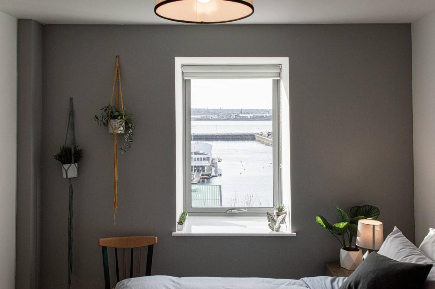 Stunning Mersey View Flat W Parking In 리버풀 외부 사진