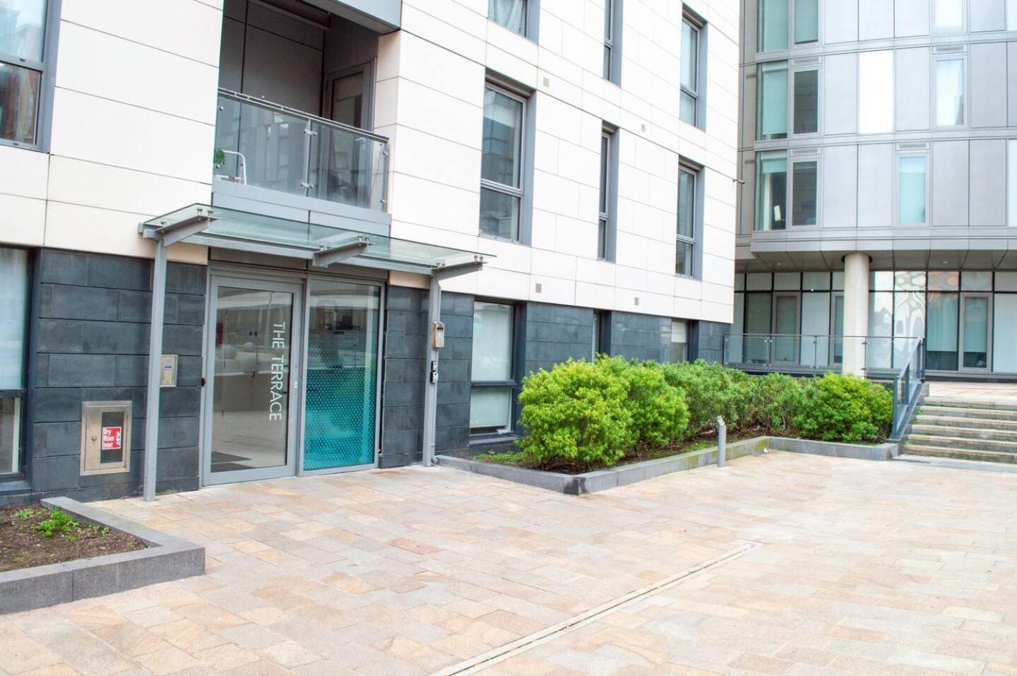 Stunning Mersey View Flat W Parking In 리버풀 외부 사진